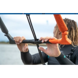 Slingshot Sentry V3 kite bar