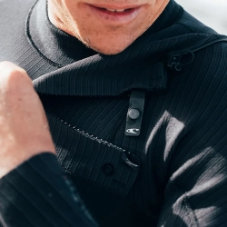 O�Neill Hyperfreak 5/4+ chest zip 2026